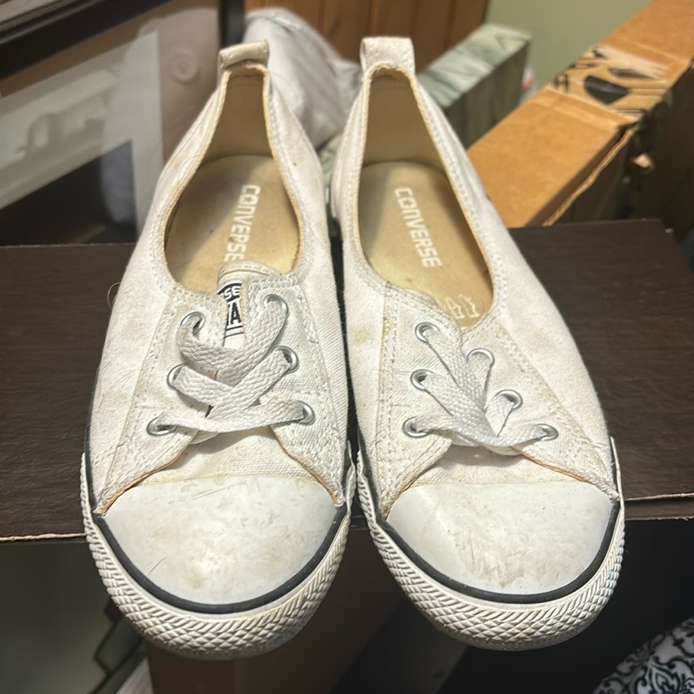 Converse Slide Ons